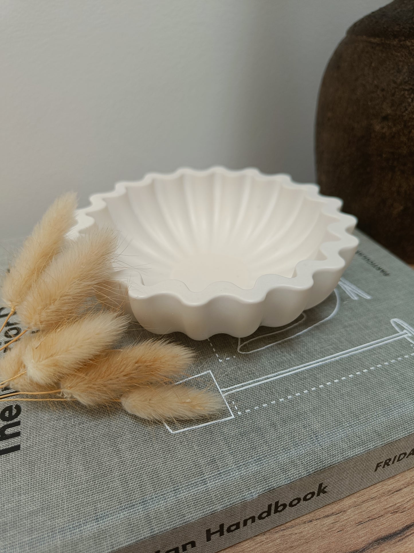 Irregular Natural Cream Decor Bowl Dish