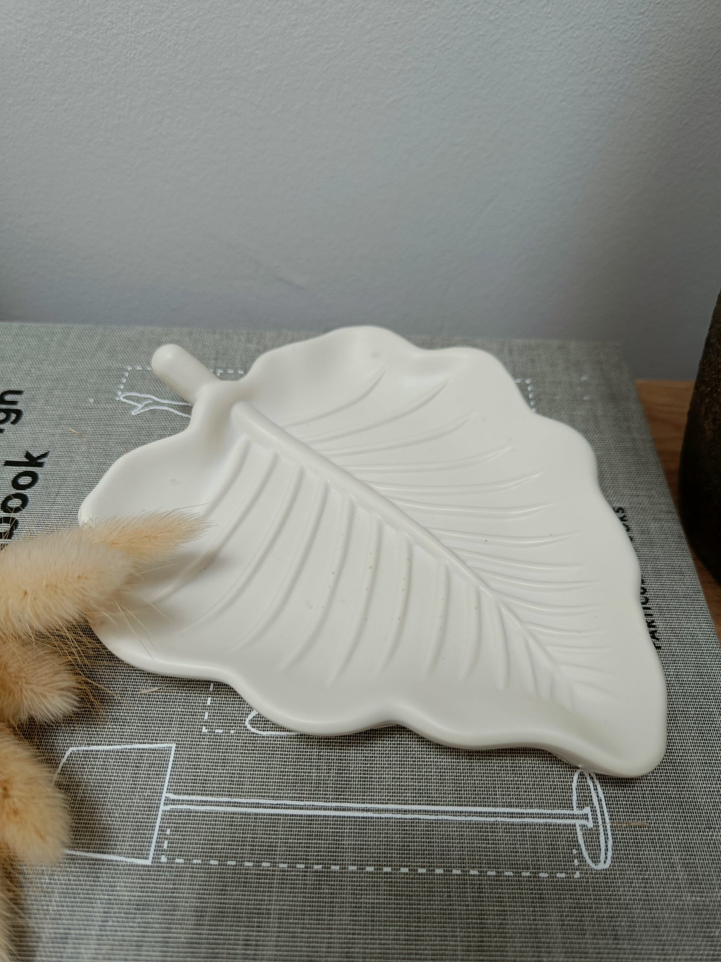 Leaf Autumn Decor Tray
