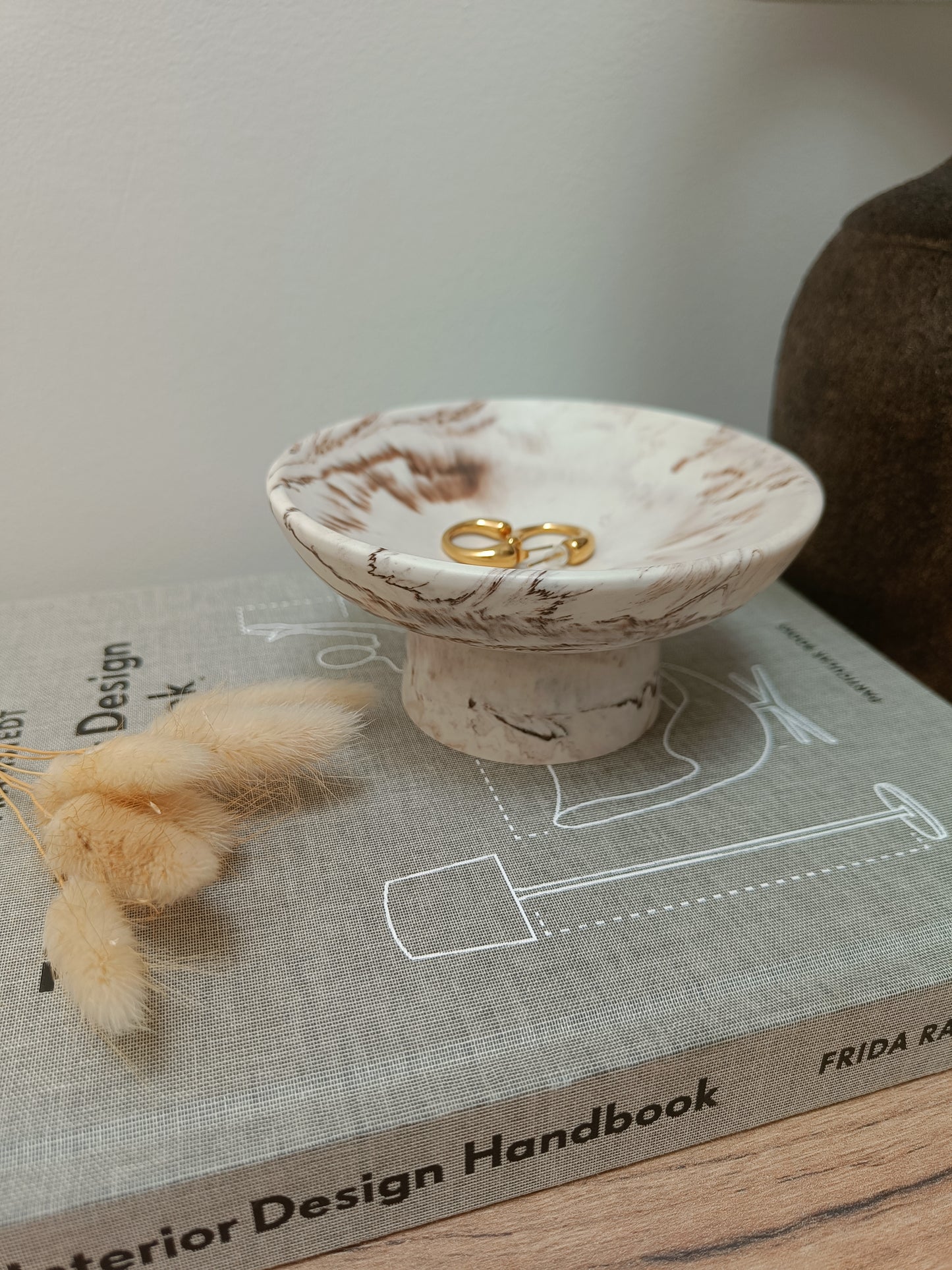 Decorative Pedestal Bowl Dish