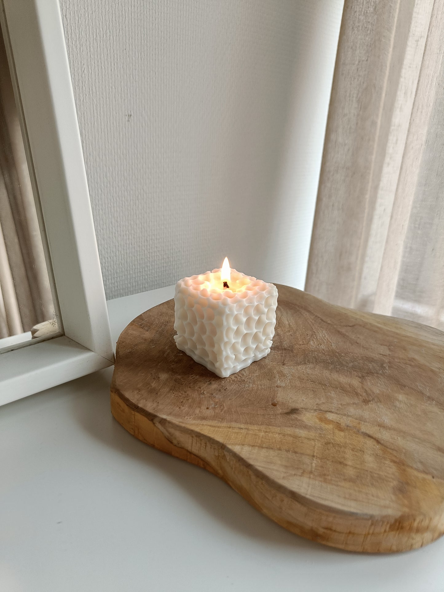 Sponge Bathroom Collection Candle