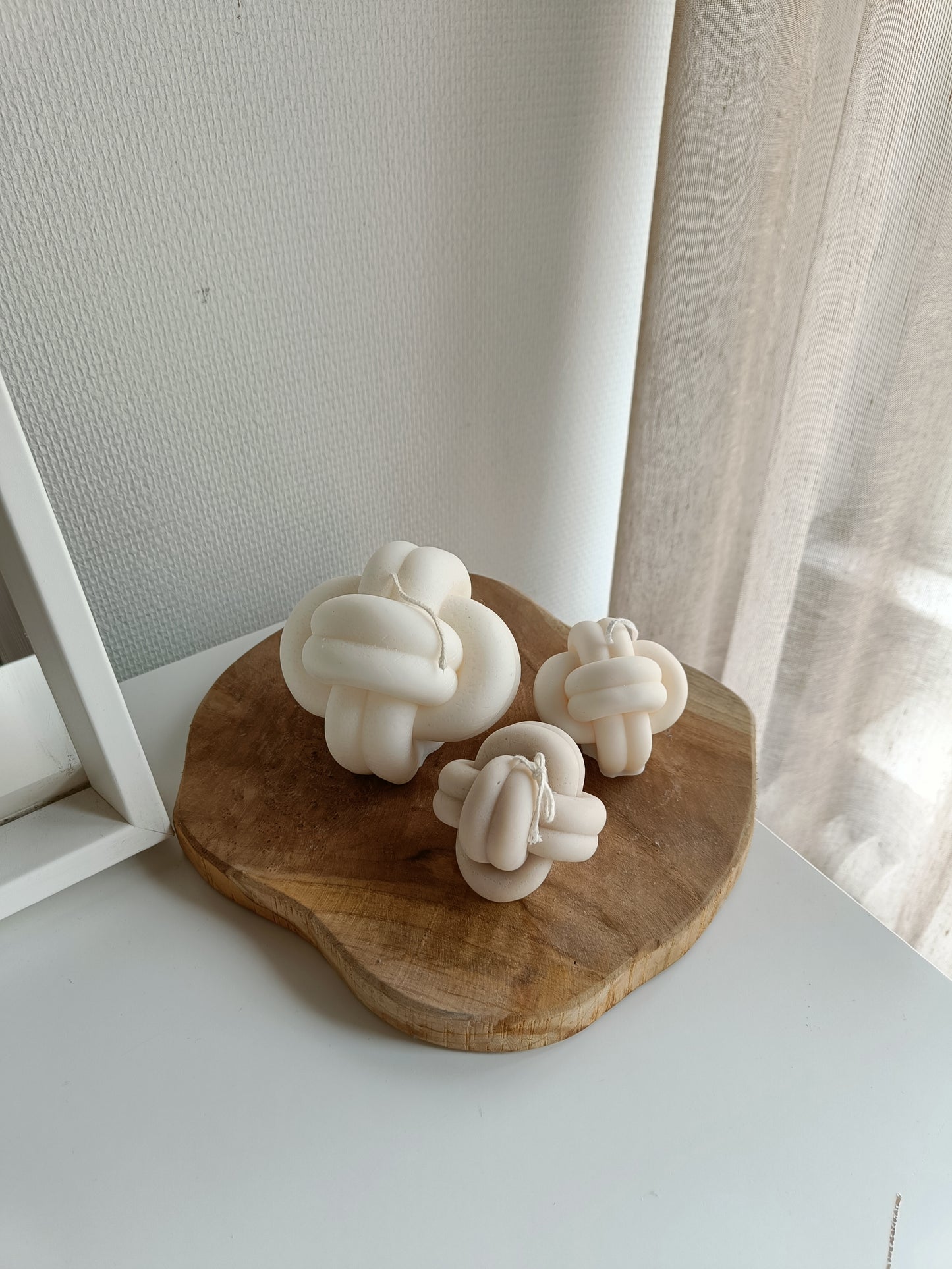 Classic Knot Candles