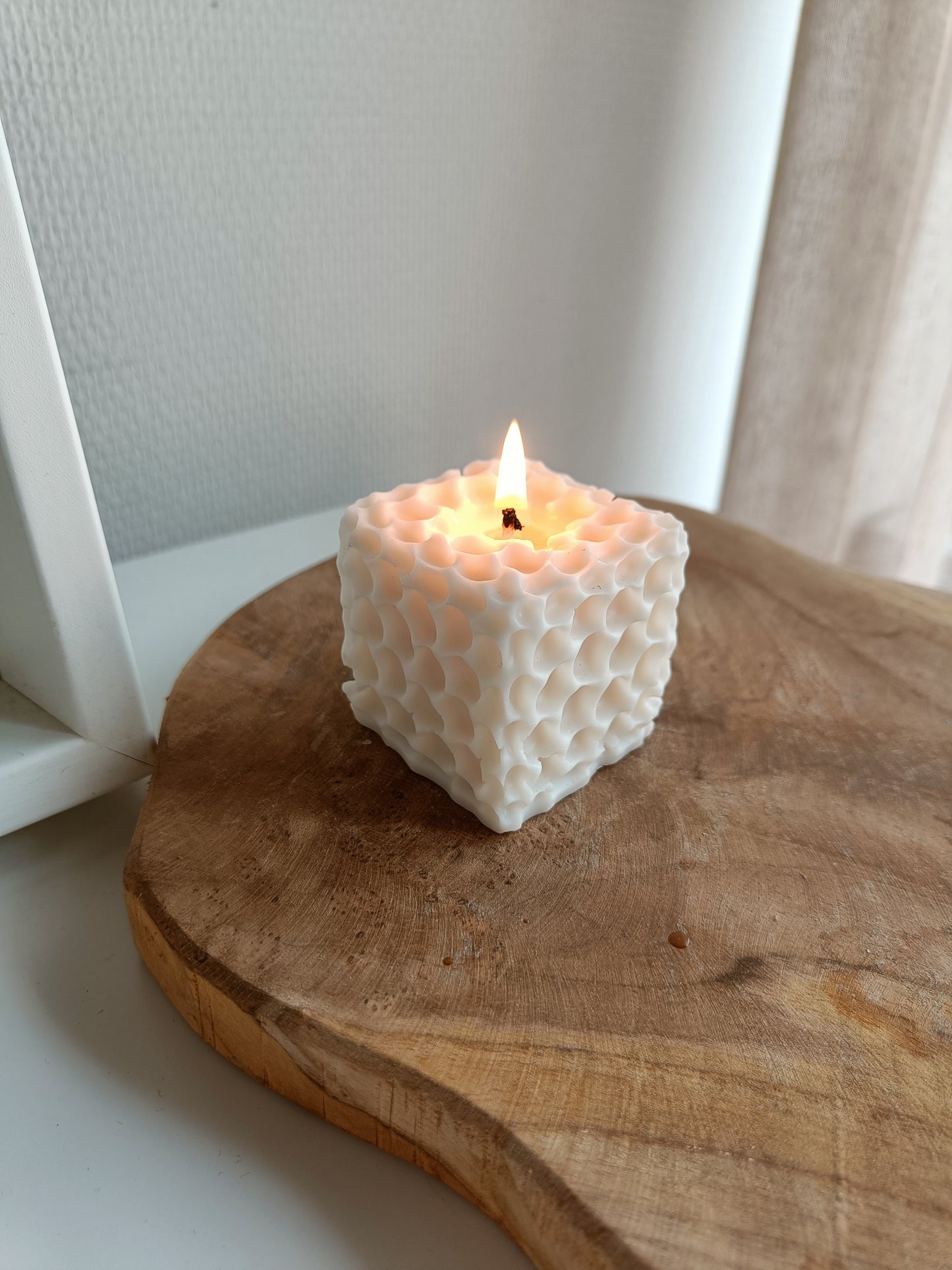 Sponge Bathroom Collection Candle